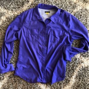 CABELA’S purple vented button up